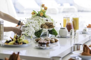 https://media.fraseryachts.com/Yachts/Y457_MC_MC/images/yachtfolio/vicky-is-served_102544-zvFim3Dn.jpg?vh=adacd2&w=310