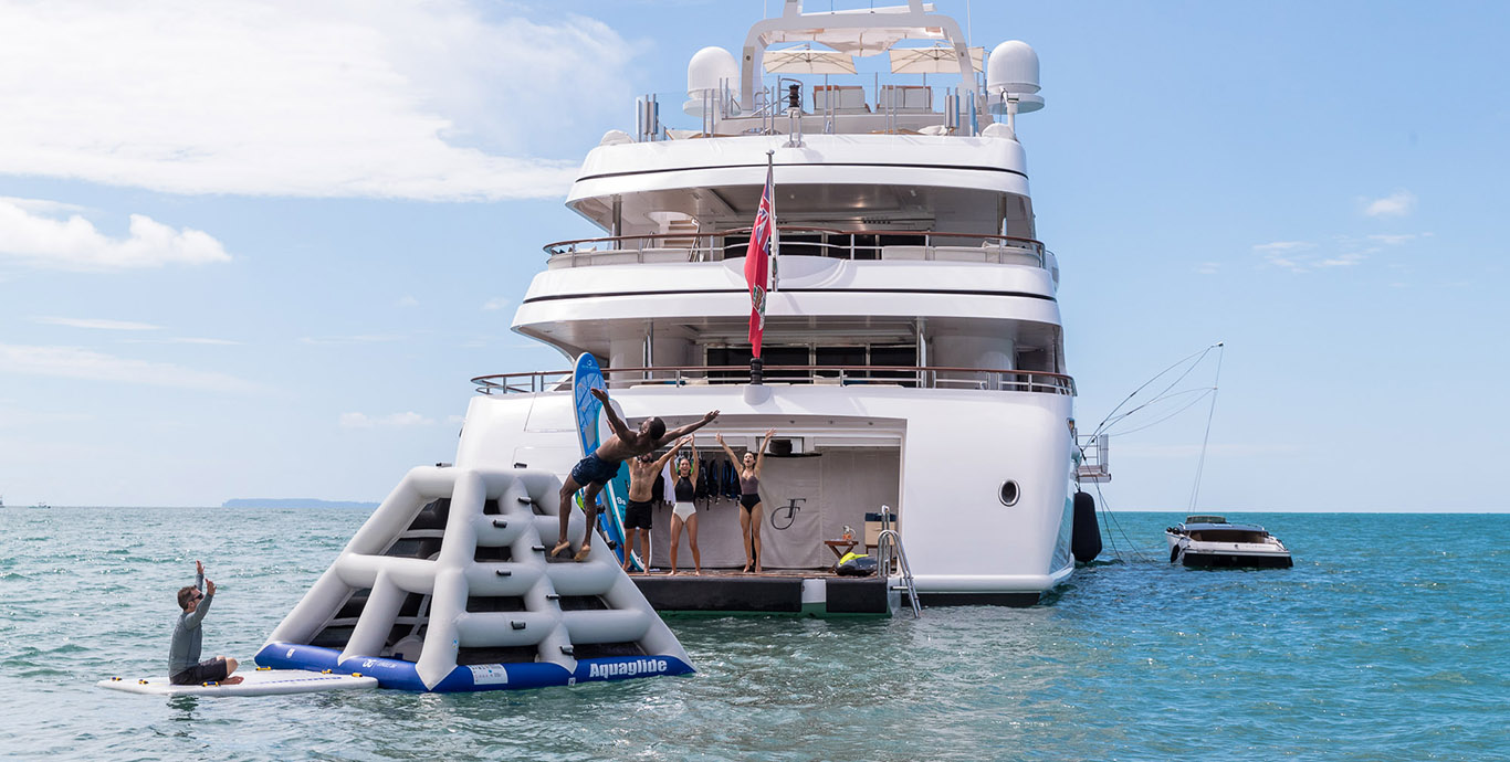 FORMOSA YACHT FOR CHARTER FRASER