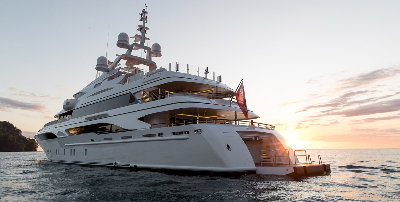 FORMOSA YACHT FOR CHARTER FRASER