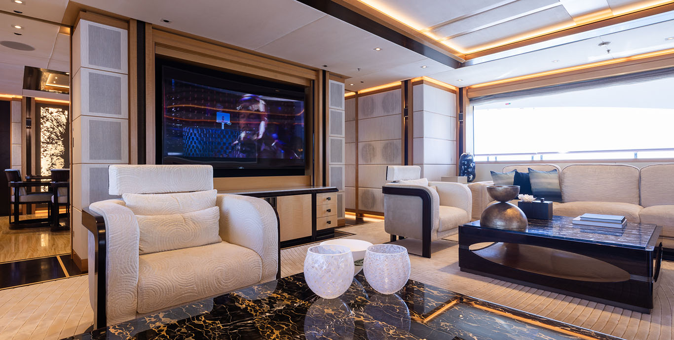 FORMOSA YACHT FOR CHARTER FRASER