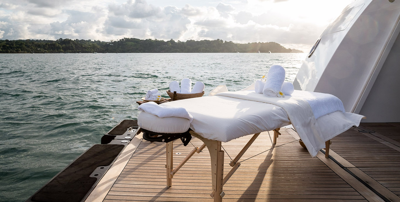 FORMOSA YACHT FOR CHARTER FRASER