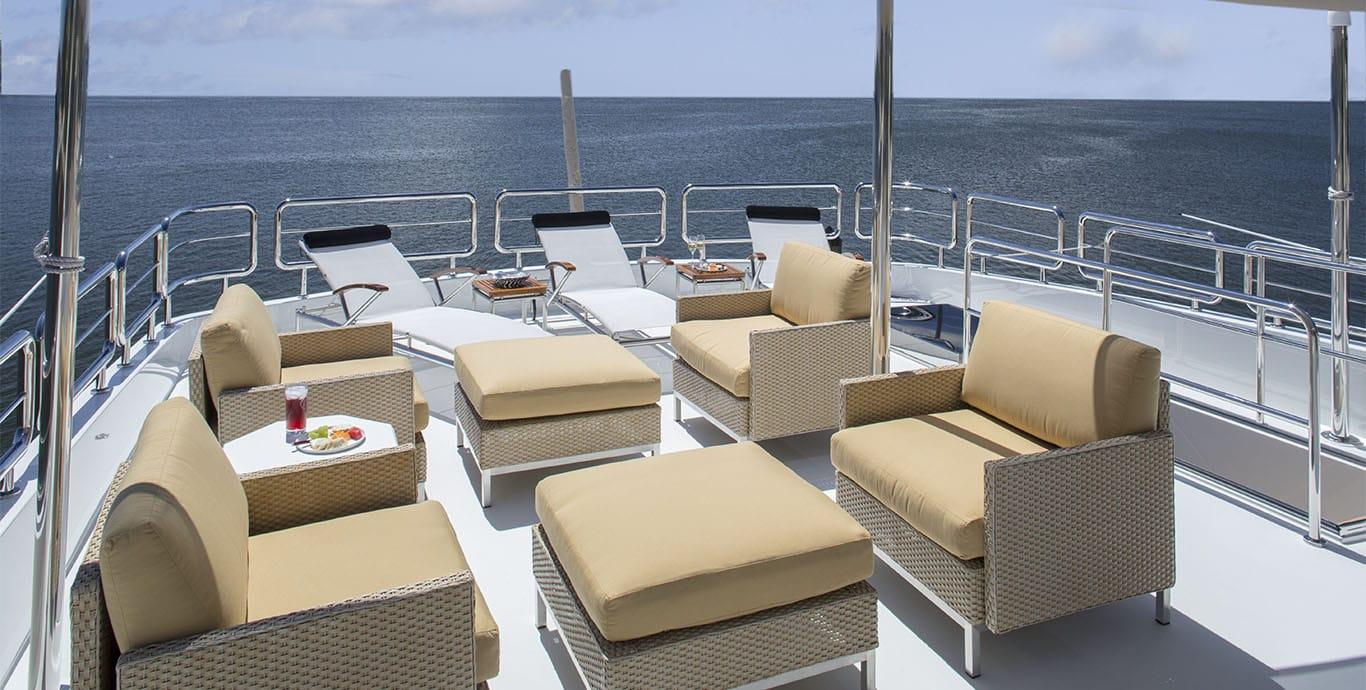 Aboard NOW WE KNOW a 100ft (30.68m) luxury motor yacht , built by OCEAN ALEXANDER in 2015