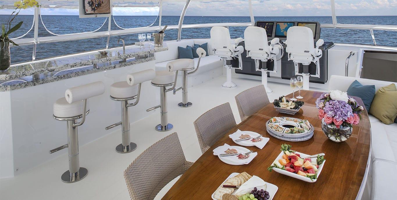 Aboard NOW WE KNOW a 100ft (30.68m) luxury motor yacht , built by OCEAN ALEXANDER in 2015