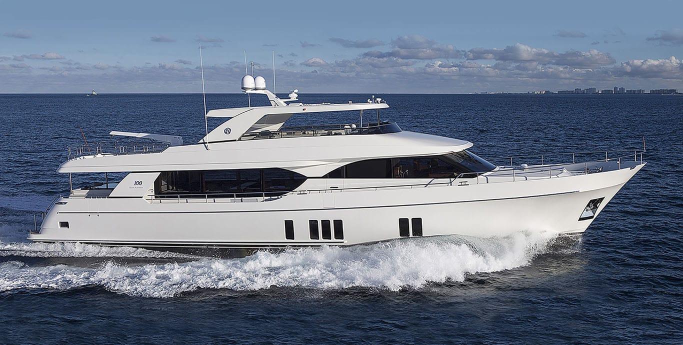 Aboard NOW WE KNOW a 100ft (30.68m) luxury motor yacht , built by OCEAN ALEXANDER in 2015