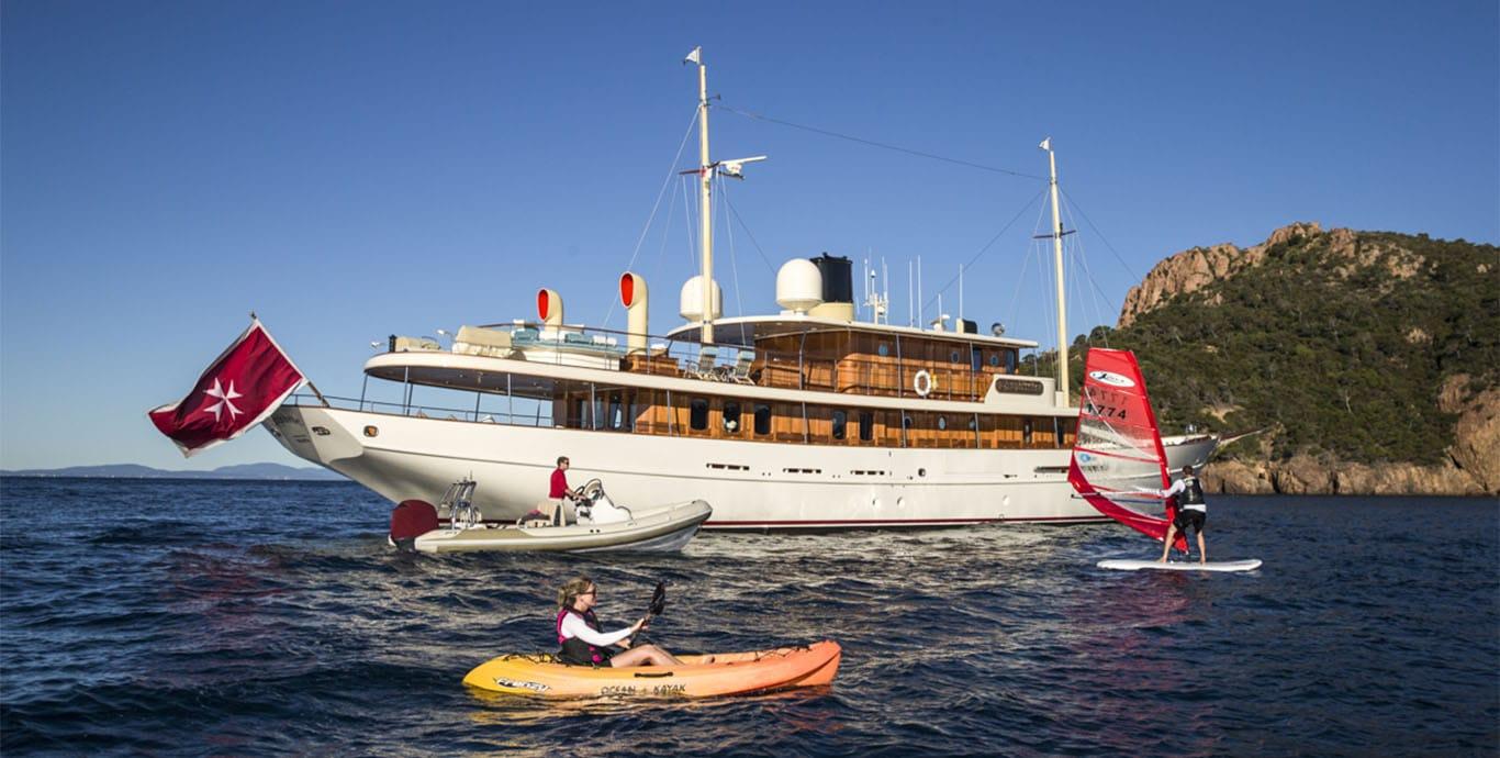 Aboard ARRIVA a 156ft (47.55m) luxury motor yacht , built by TURQUOISE in 2001