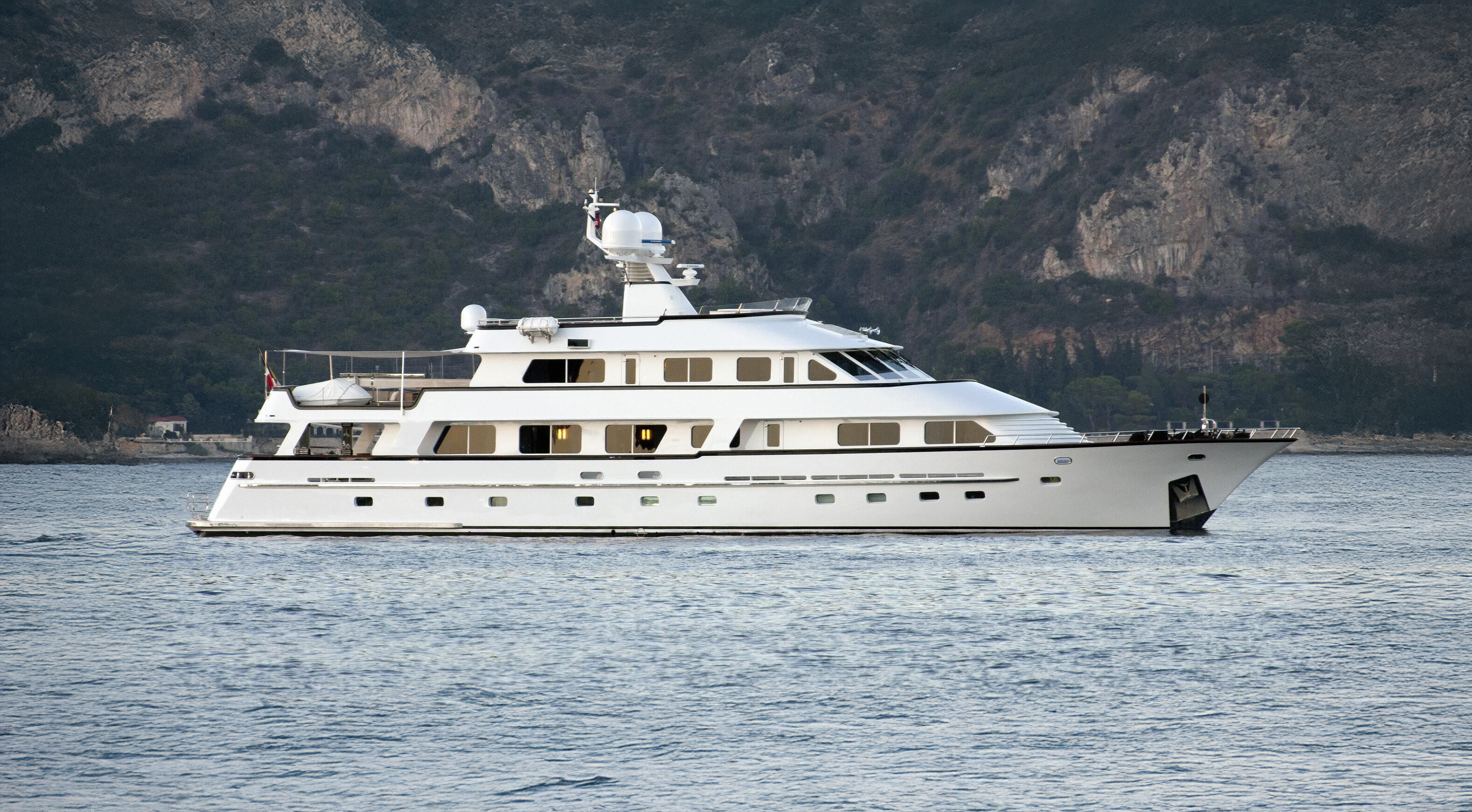 LIGAYA motor yacht for Sale by Fraser Yachts, built by OCEAN PACIFICO