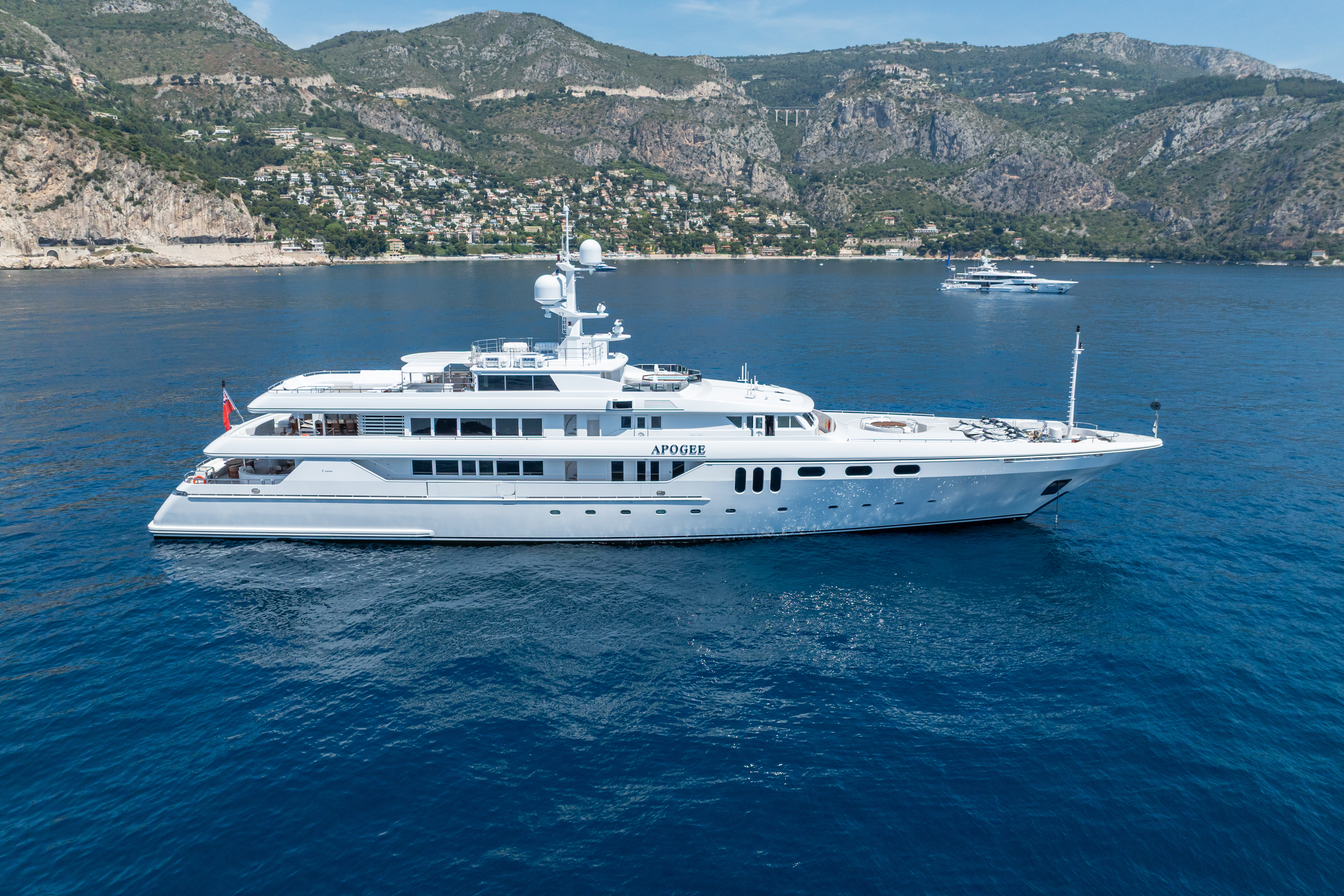 APOGEE motor yacht for Charter by Fraser Yachts, built by CODECASA
