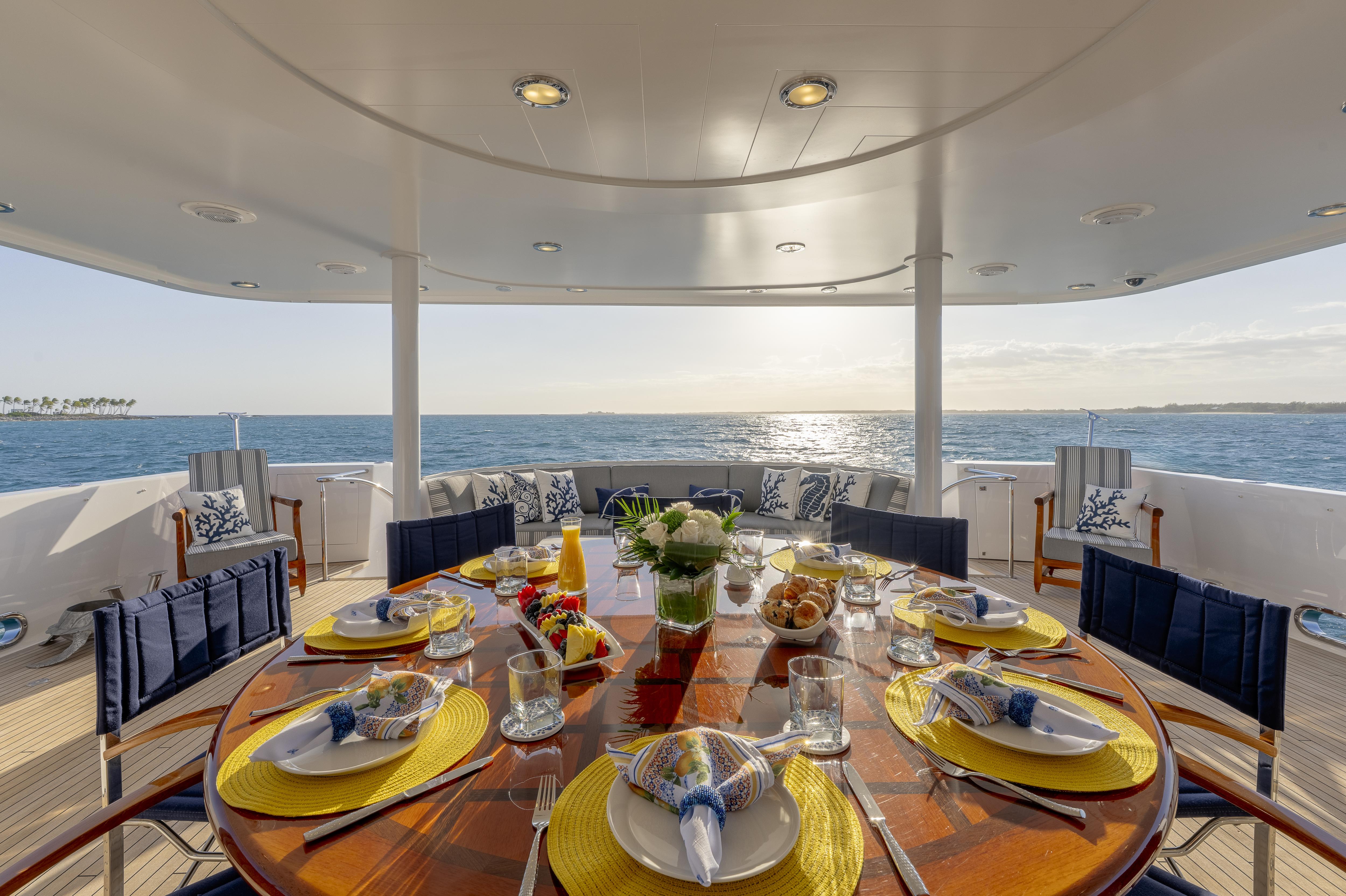 VIZIATA motor yacht for Charter by Fraser Yachts, built by WESTPORT