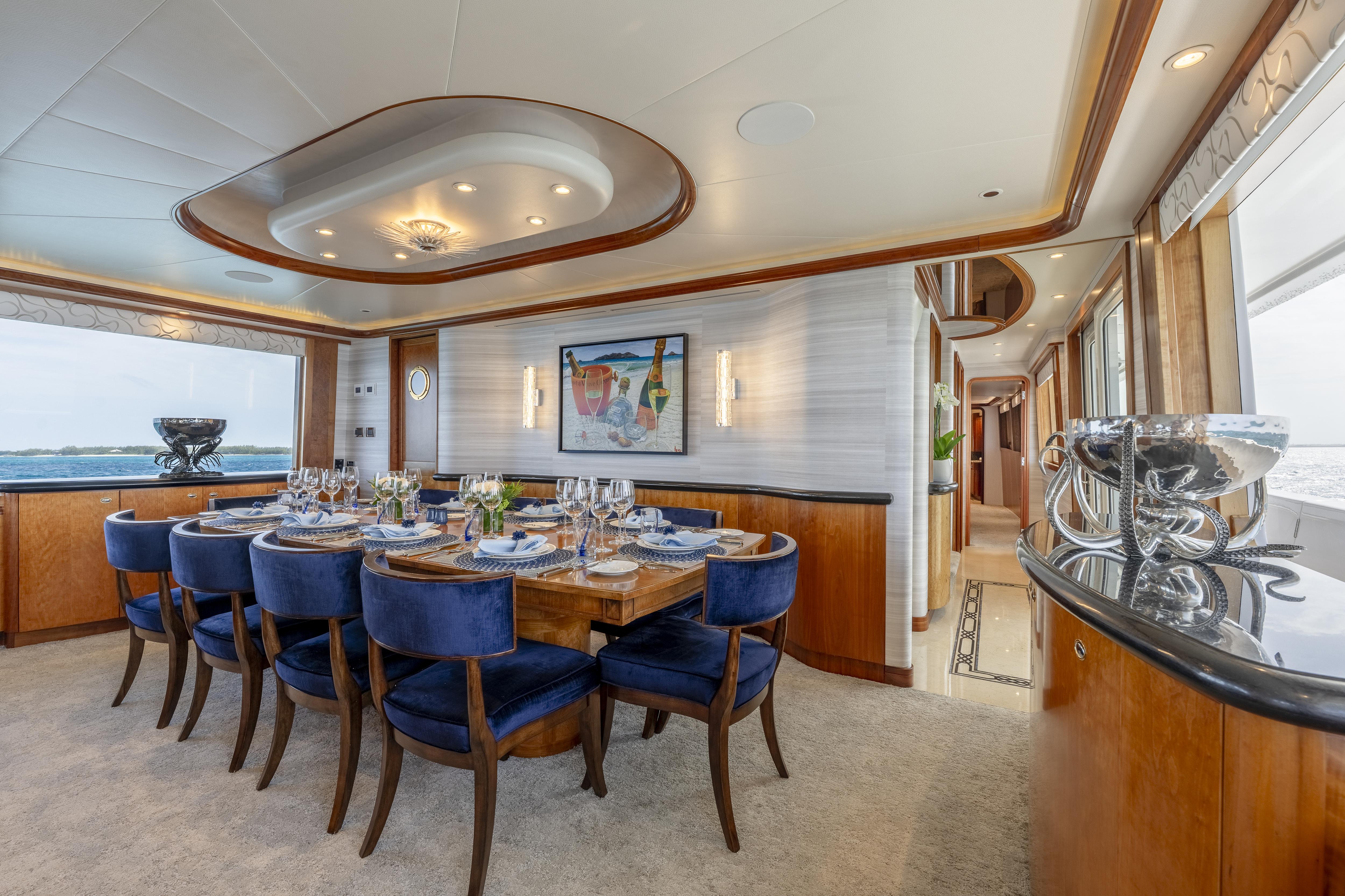 VIZIATA motor yacht for Charter by Fraser Yachts, built by WESTPORT