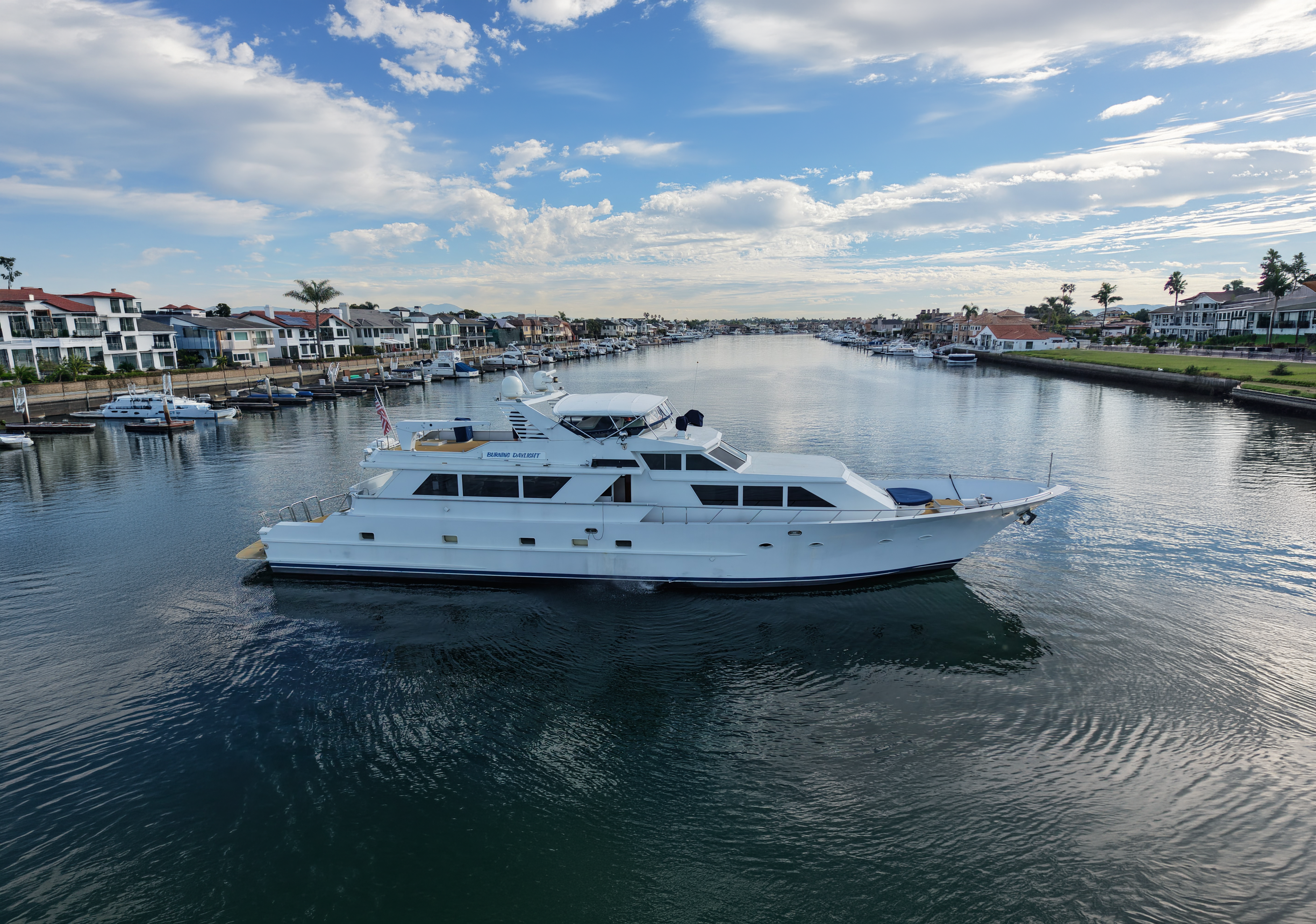 BURNING DAYLIGHT motor yacht for Sale by Fraser Yachts, built by BROWARD