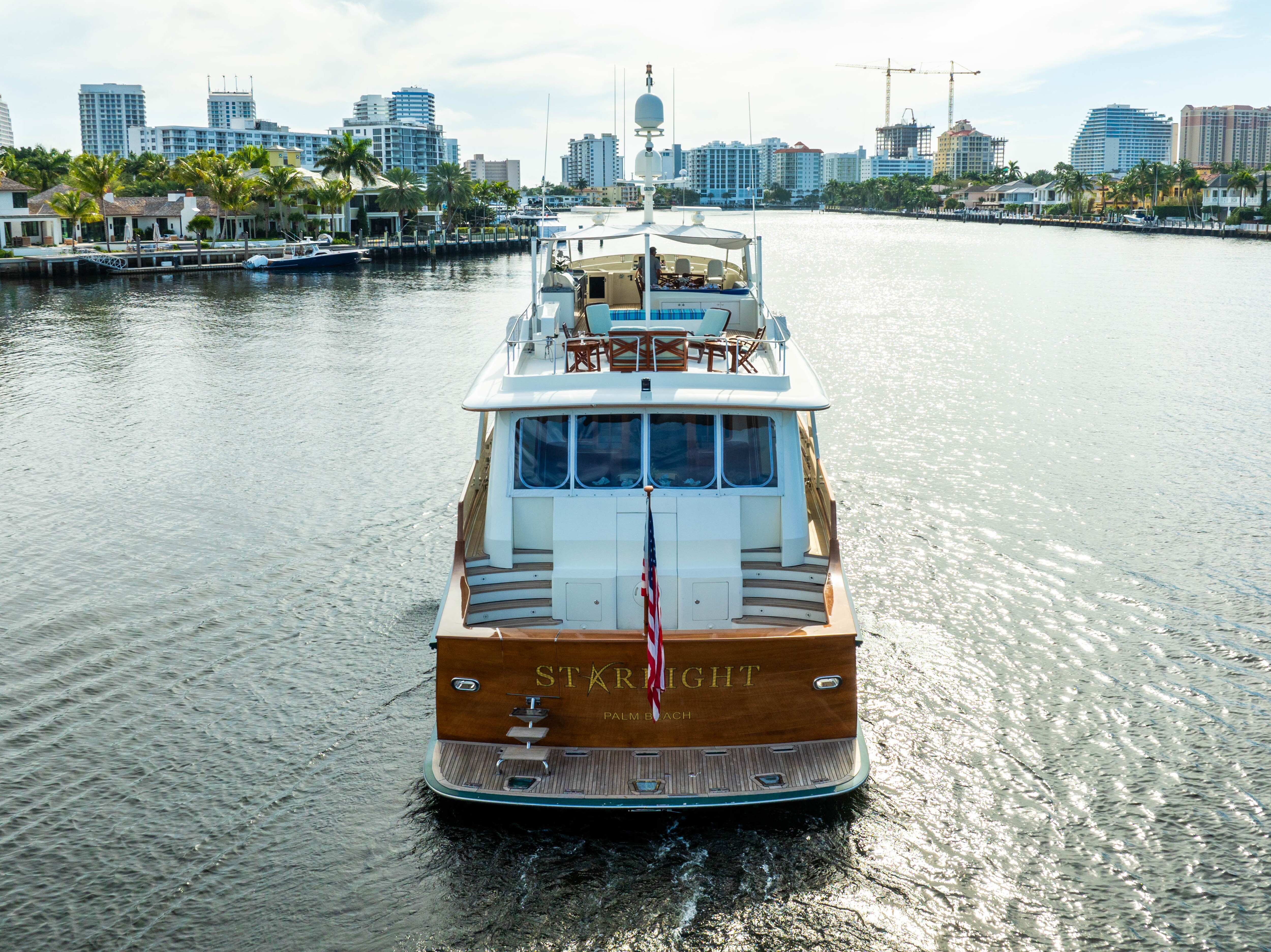 Aboard STARLIGHT a 106ft (32.31m) luxury motor yacht for Sale available with Fraser Yachts, built by DERECKTOR-GOETZ in 2003