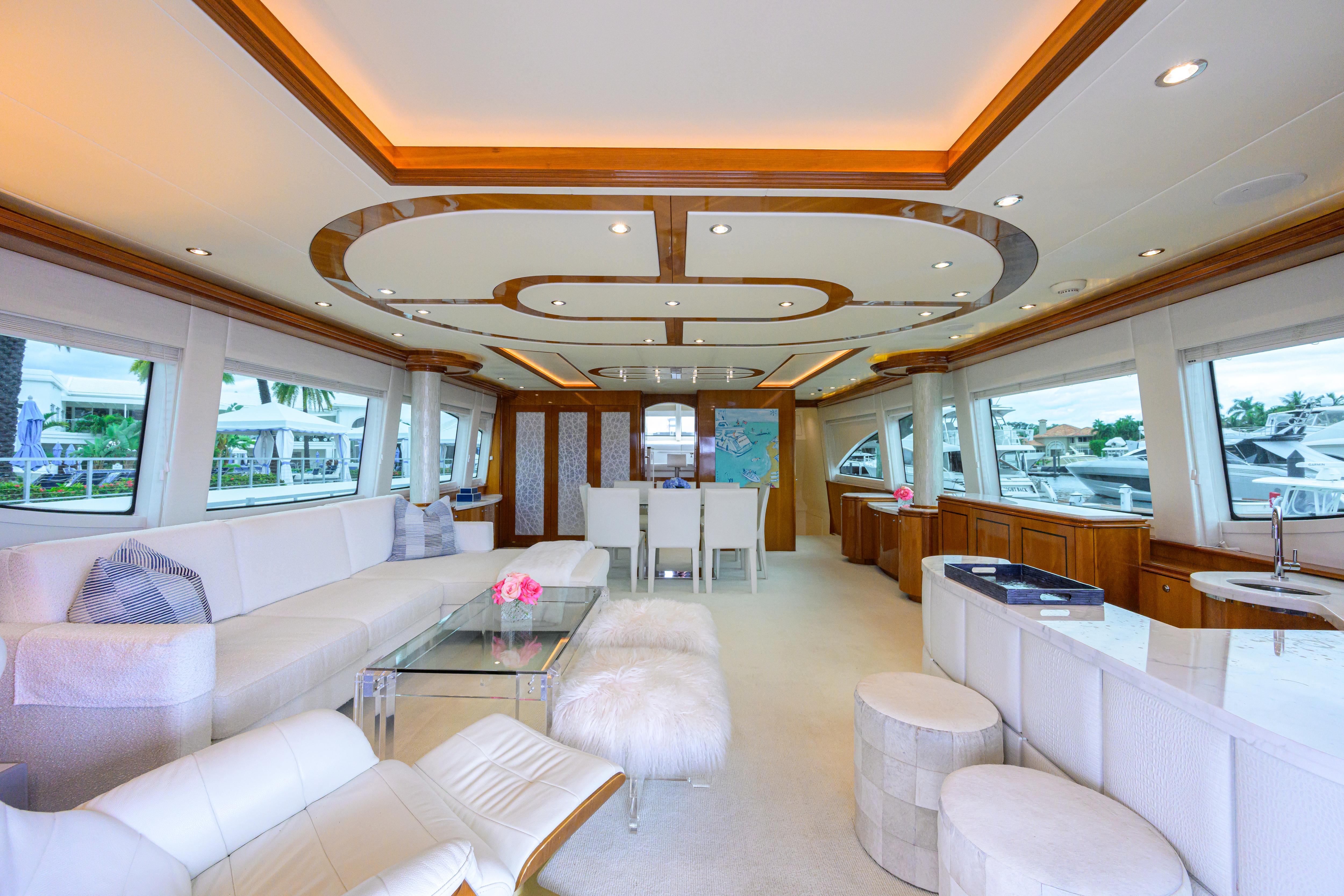 MONTE CRISTO motor yacht for Sale by Fraser Yachts, built by HATTERAS