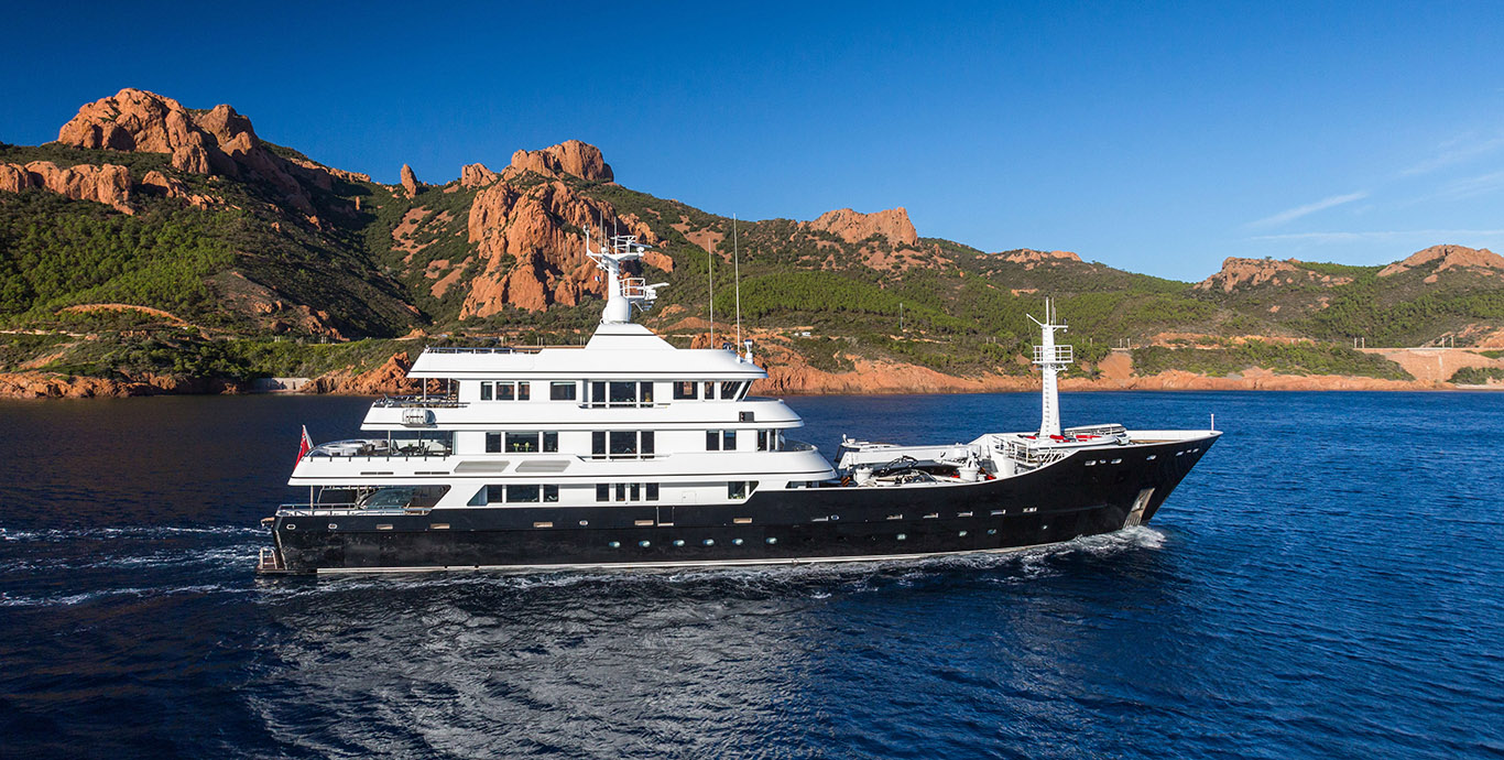 Aboard GRAND RUSALINA a 195ft (59.6m) luxury motor yacht , built by TRINITY YACHTS in 2006