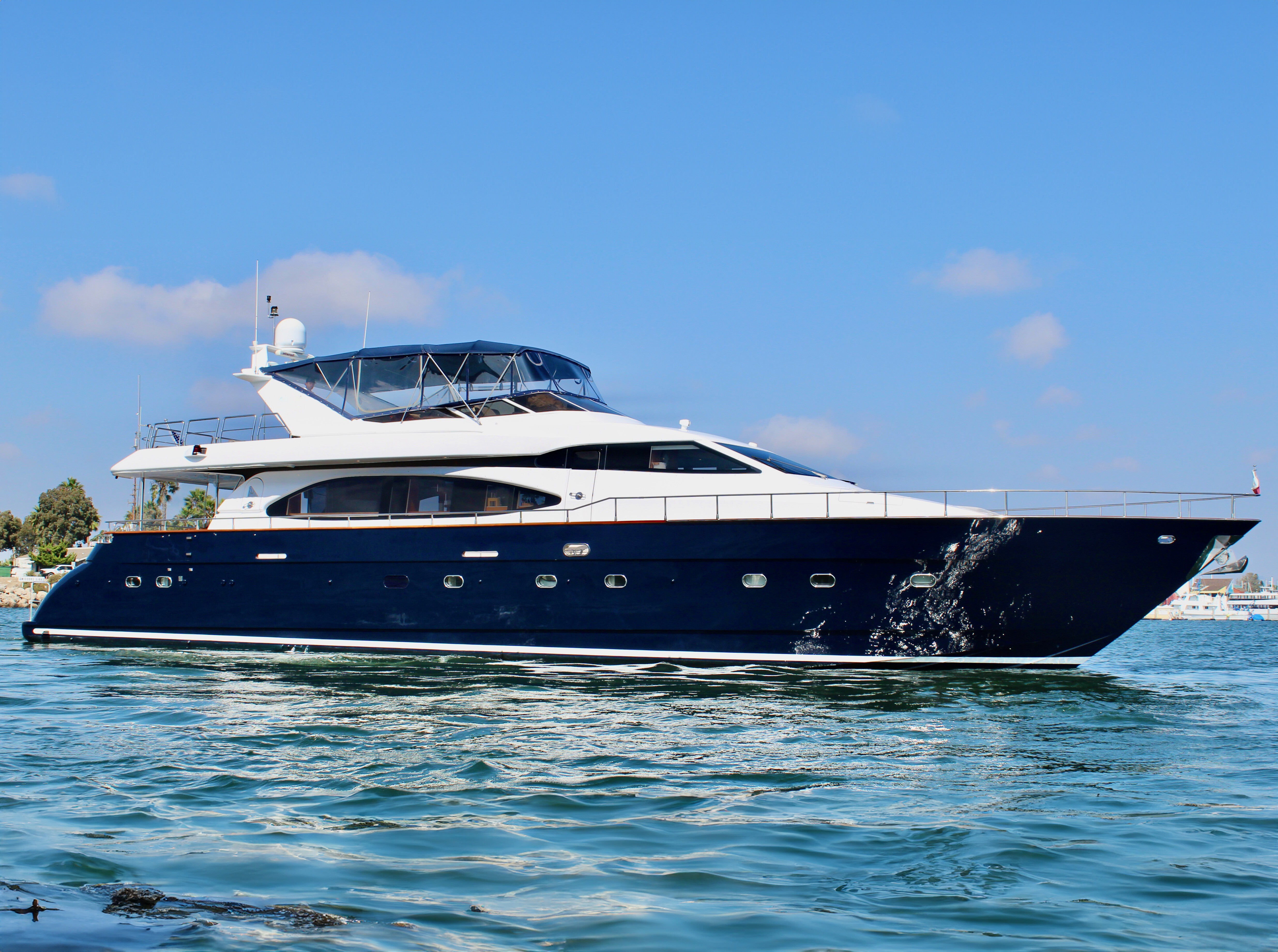 Aboard NO NAME a 85ft (25.91m) luxury motor yacht , built by AZIMUT in 2001