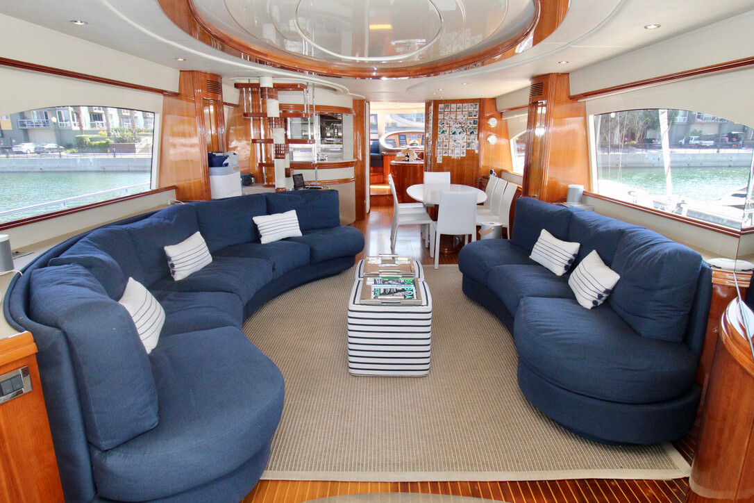 Aboard NO NAME a 85ft (25.91m) luxury motor yacht , built by AZIMUT in 2001