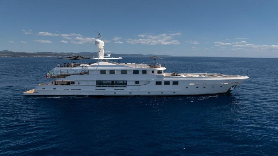 (3) R23 Main shot-YGPZYhYt.jpg