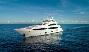 https://media.fraseryachts.com/Yachts/Y5860_MC_MC/images/yachtfolio/anya-uwlt3py97m-i_178233-KOYOzT72.jpg?vh=0a6b8d&w=310