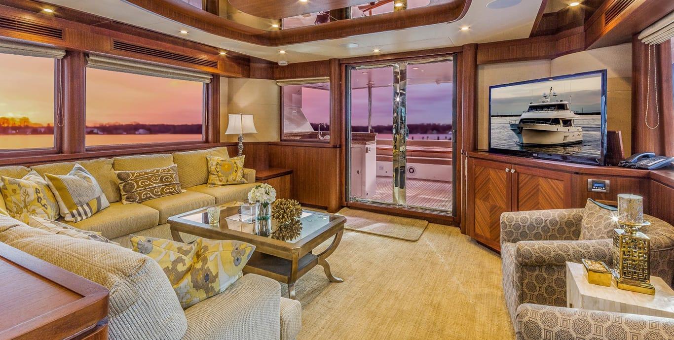 Aboard OUR TRADE 90 007 a 90ft (27.43m) luxury motor yacht , built by OCEAN ALEXANDER in 2012