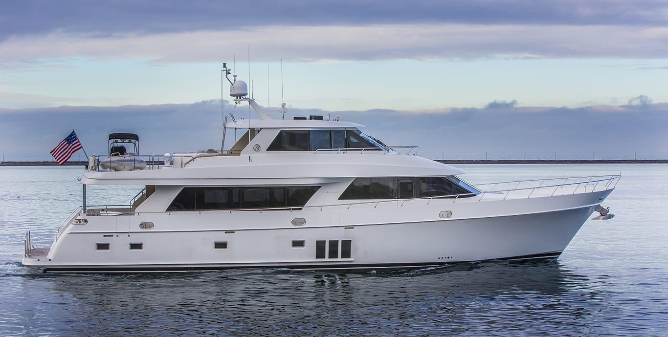 Aboard OUR TRADE 90 007 a 90ft (27.43m) luxury motor yacht , built by OCEAN ALEXANDER in 2012