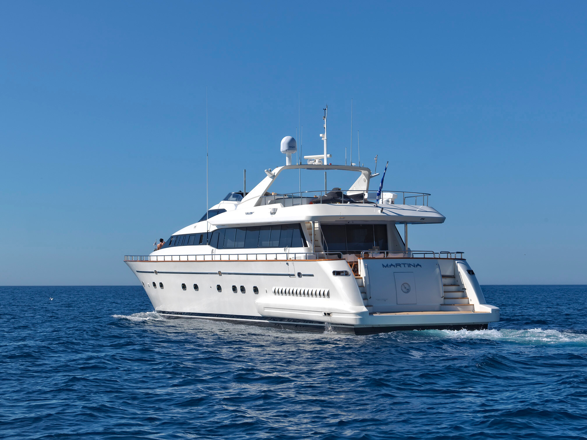 Aboard MANTRA a 100ft (30.7m) luxury motor yacht for Charter available with Fraser Yachts, built by FALCON in 2002