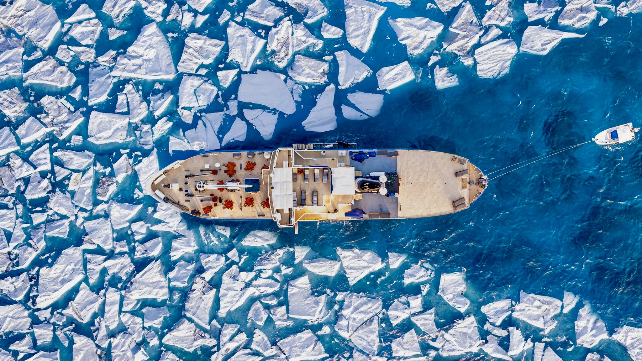 BEAUPORT motor yacht for Sale by Fraser Yachts, built by DAVIE YARDS INC.