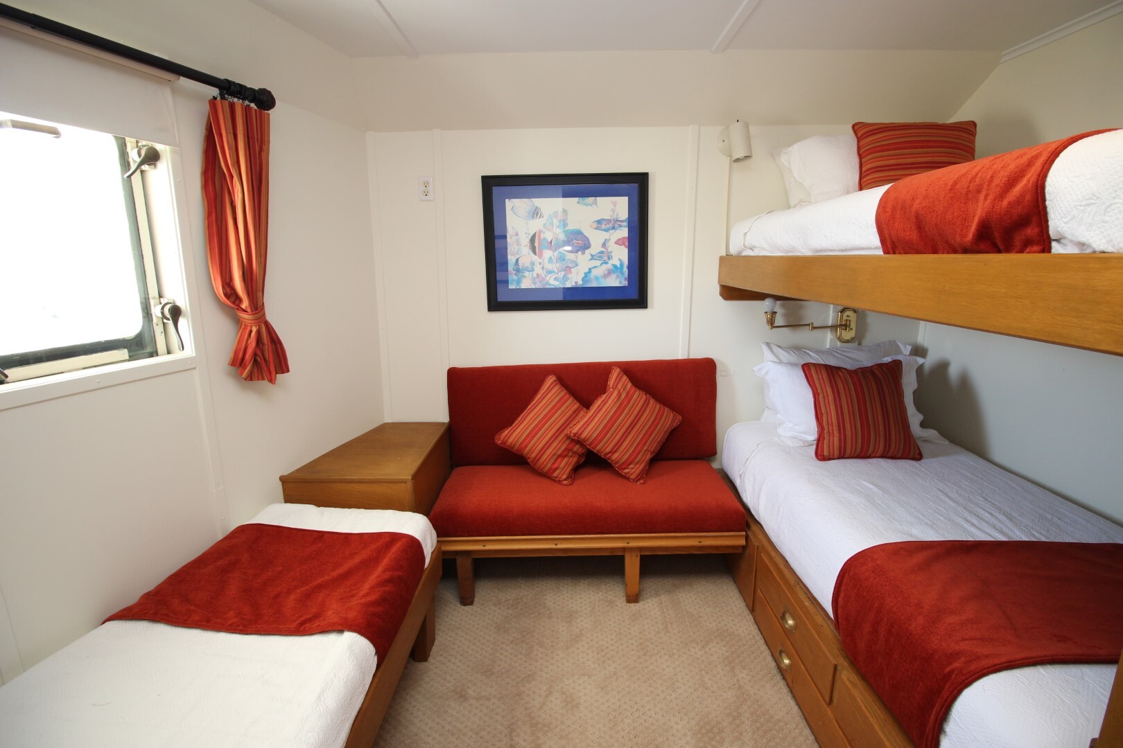 BEAUPORT Yacht Fraser