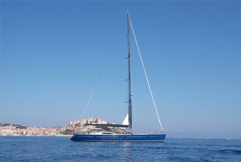 Aboard KEANIMAI a 82ft (25m) luxury sailing yacht , built by BLOEMSMA & VAN BREEMAN in 2002
