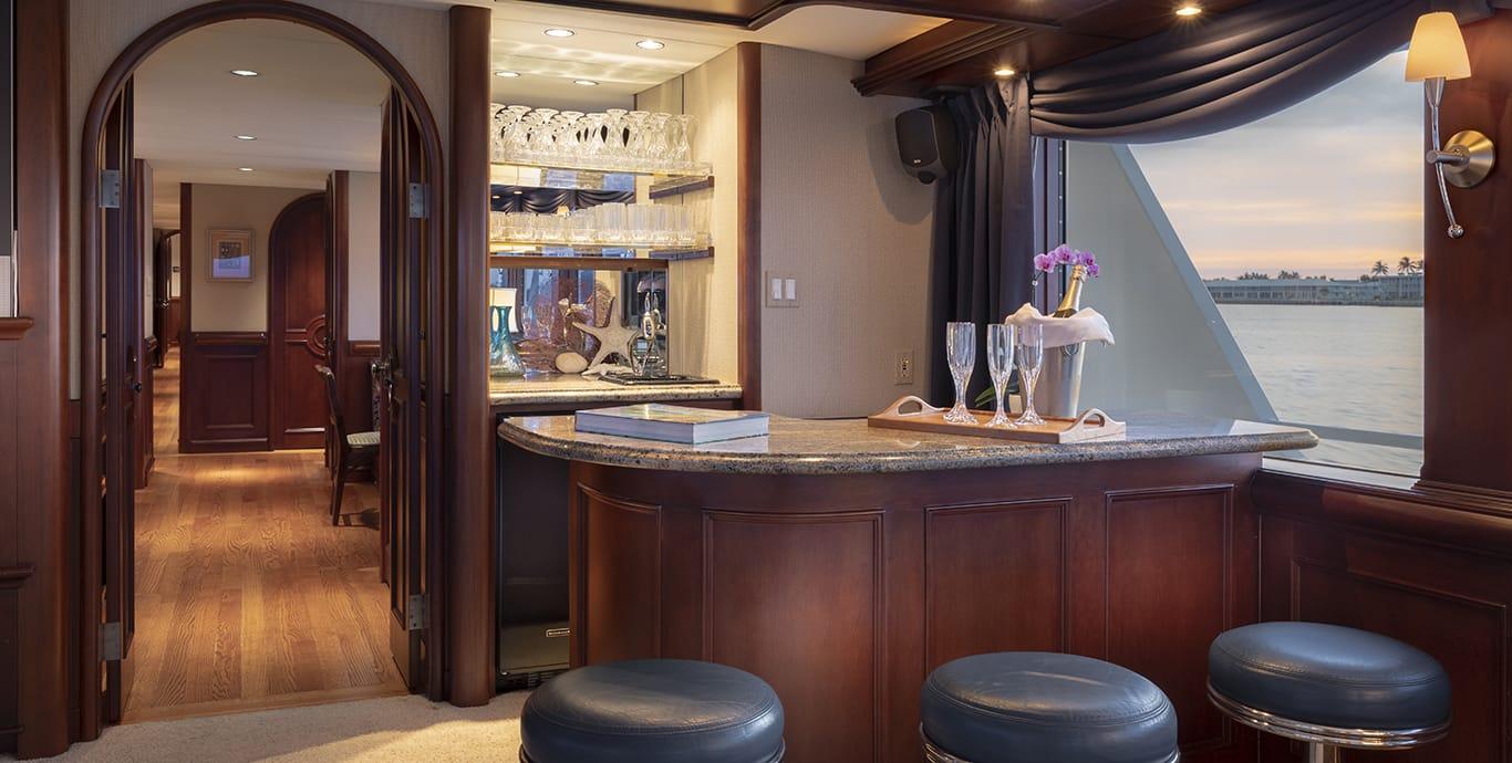 Aboard ANDREA CAY a ft (36.58m) luxury motor yacht , built by ABD ALUMINUM in 2002