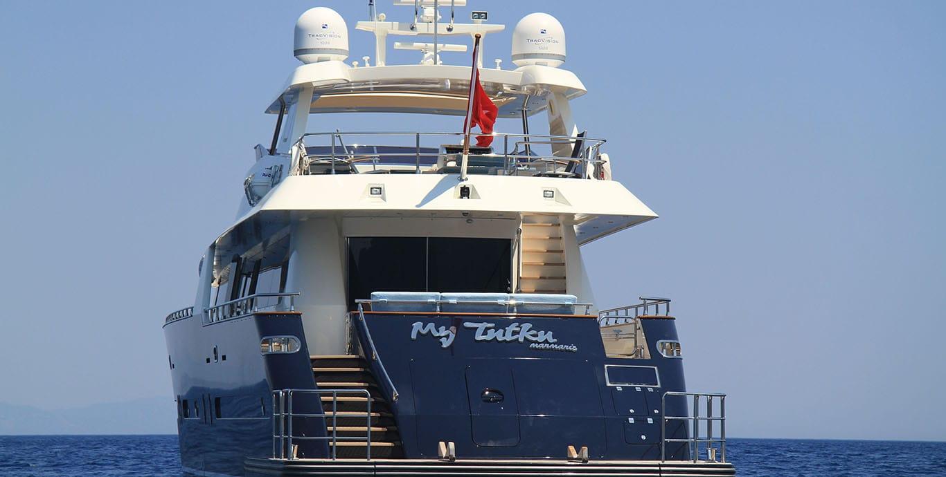 Aboard GO a 110ft (33.7m) luxury motor yacht , built by DRAGOS YACHTS in 2009