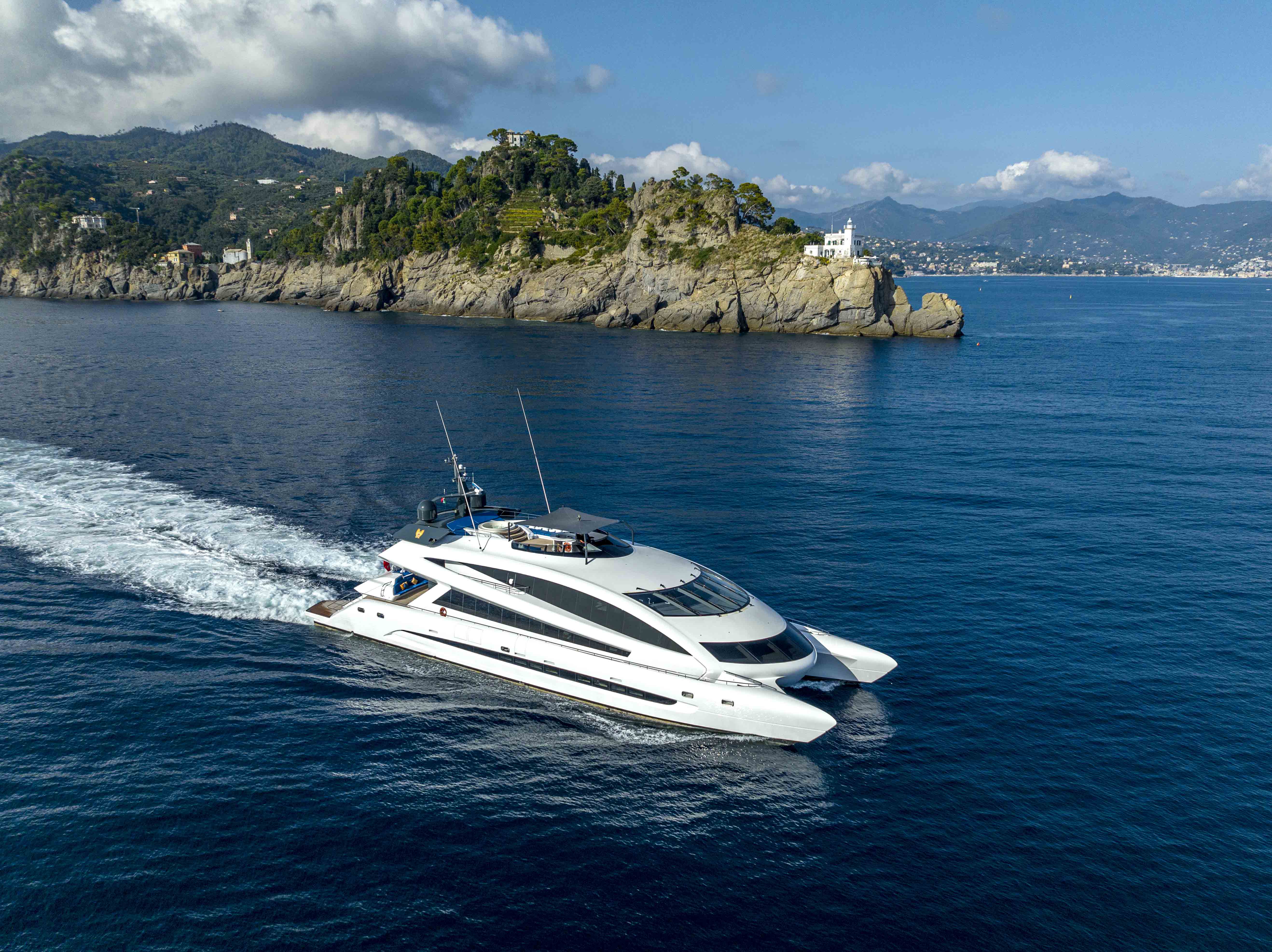 Aboard ROYAL FALCON ONE a 135ft (41.15m) luxury motor yacht for Sale & Charter available with Fraser Yachts, built by ROYAL FALCON FLEET in 2019