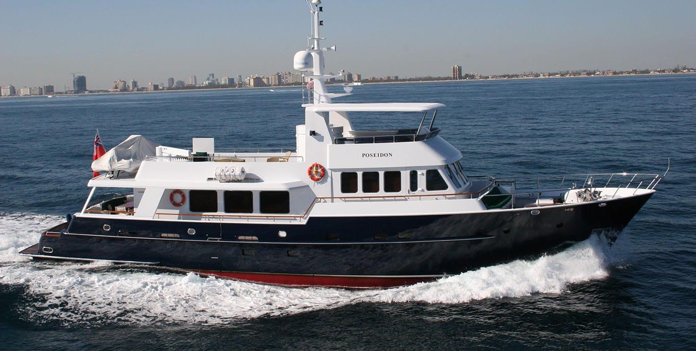 Aboard LAKESIDER a 87ft (26.61m) luxury motor yacht , built by MOONEN SHIPYARD in 2003