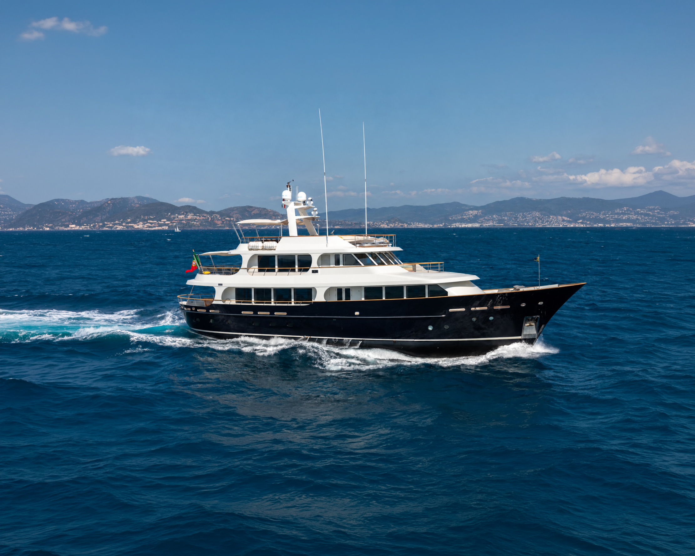 SANCTUARY motor yacht for Sale by Fraser Yachts, built by LYNX YACHTS