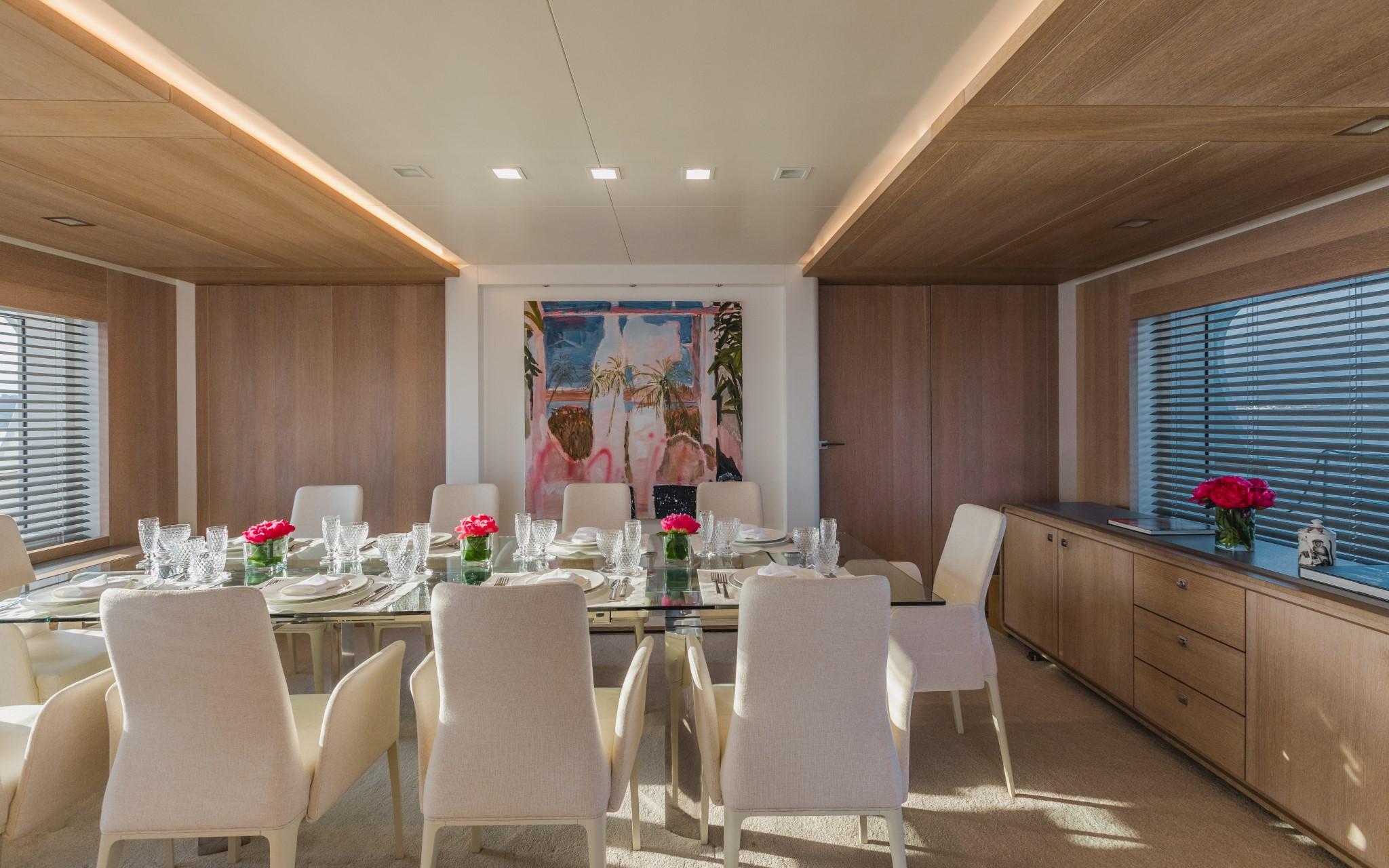 ROBBIE BOBBY_04_Dining area_ROBBIE BOBBY_FD_2P7A1870RT (Custom)_LR-8uZy1LNk.jpg