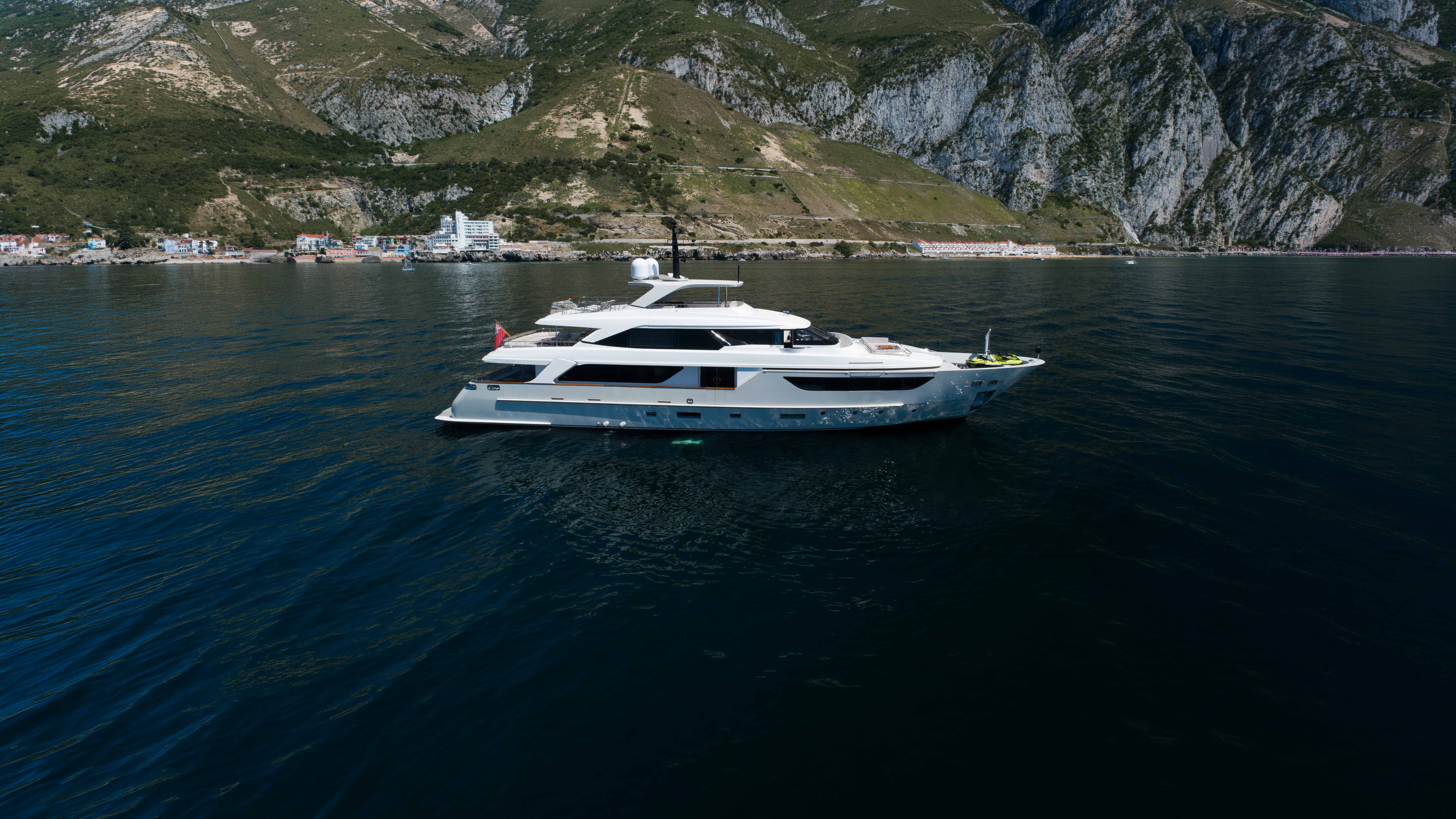SUPERNOVA motor yacht for Sale by Fraser Yachts, built by SANLORENZO
