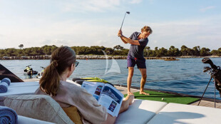 https://media.fraseryachts.com/Yachts/Y729_MC_MC/images/yachtfolio/loon-swim-platform_368656-v4c154dy.jpg?vh=39cbcc&w=310