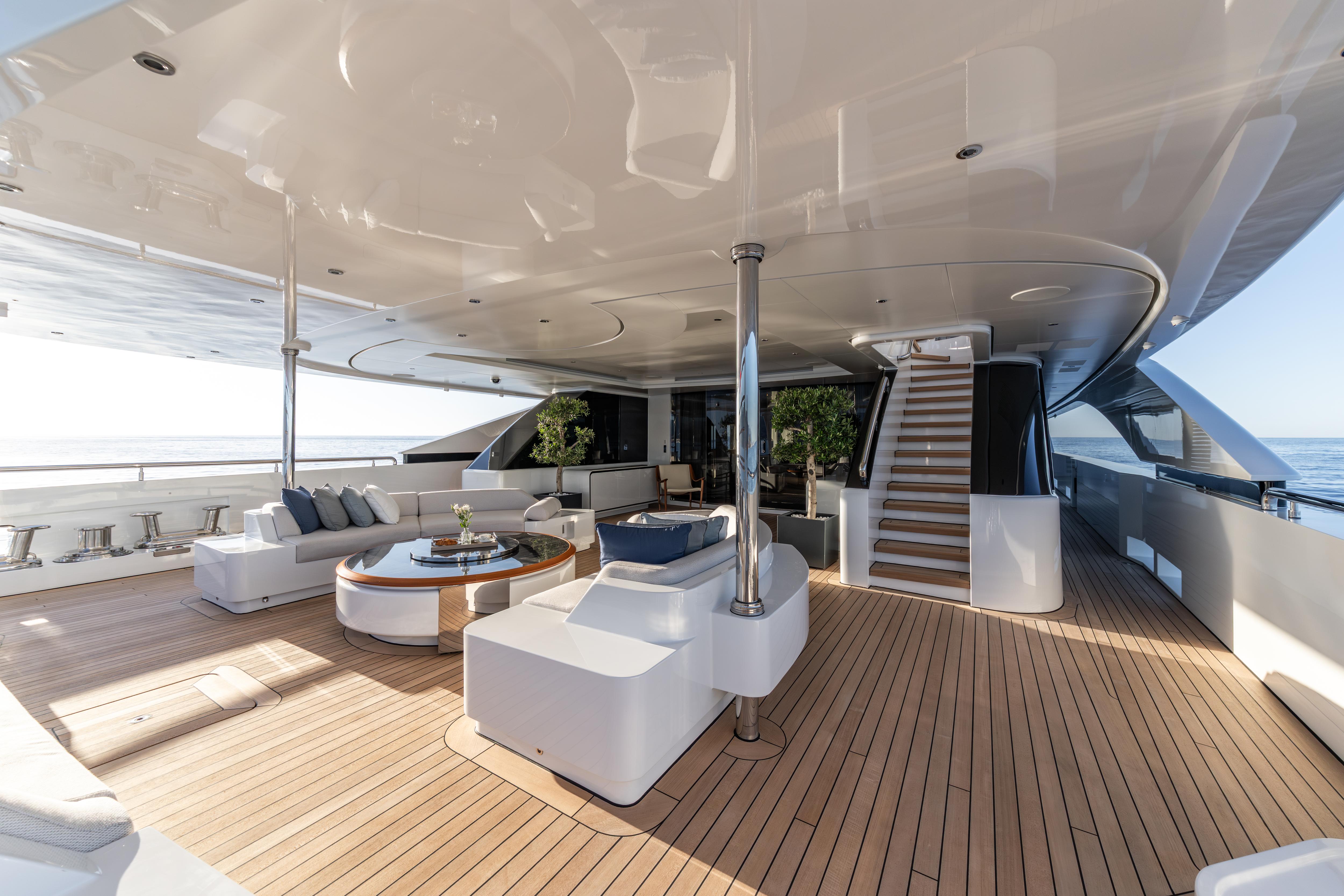 FLORENTIA motor yacht for Sale by Fraser Yachts, built by ROSSINAVI