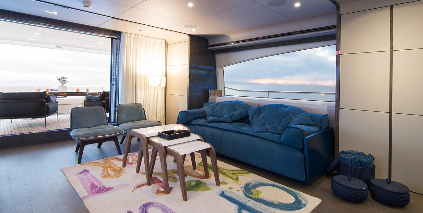 Aboard MEMORIES TOO a 95ft (29.1m) luxury motor yacht , built by AZIMUT in 2019