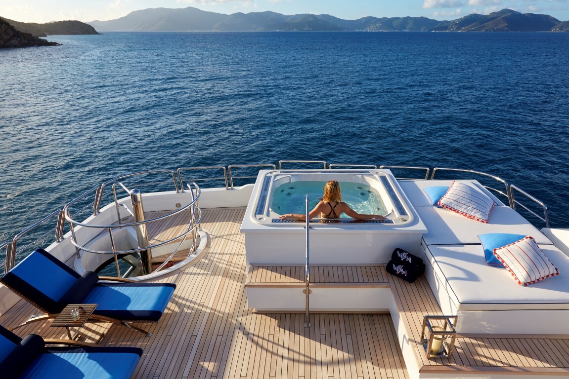 Aboard VICTORIA DEL MAR a 164ft (50.01m) luxury motor yacht , built by DELTA MARINE in 2006