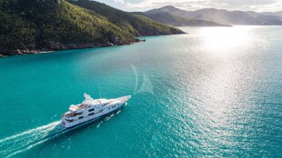 https://media.fraseryachts.com/Yachts/Y7861_MC/images/yachtfolio/adventure-hanikon_105033-52KvpbZj.jpg?vh=13b8fd&w=310