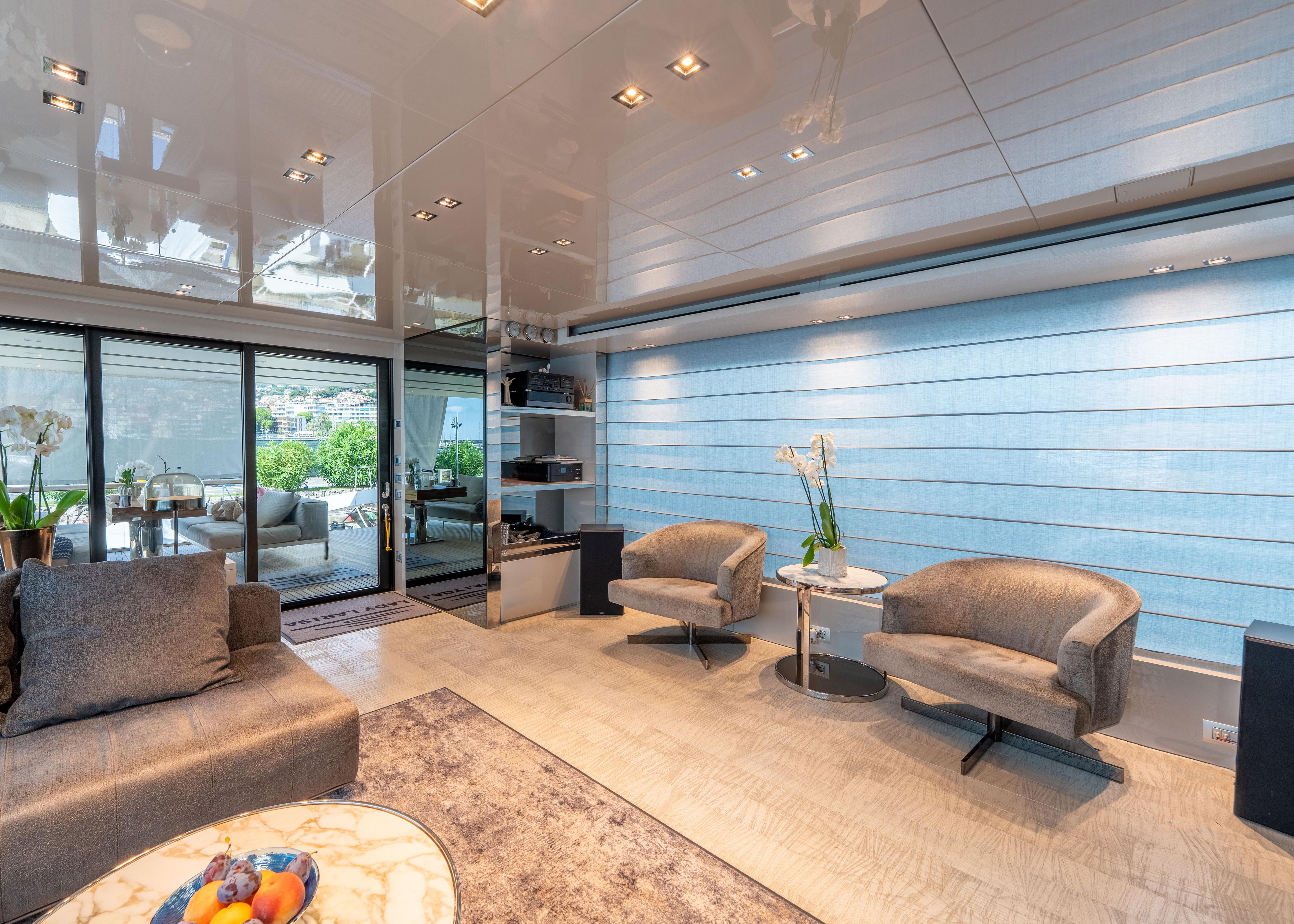 LADY LARISA motor yacht for Sale by Fraser Yachts, built by SANLORENZO