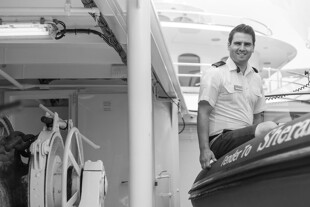 https://media.fraseryachts.com/Yachts/Y8005_MC/images/yachtfolio/crew/103473-yjcCI9IX.jpg?vh=d7c91b&w=310