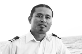 https://media.fraseryachts.com/Yachts/Y8005_MC/images/yachtfolio/crew/104487-eA8LXF8d.jpg?vh=7b379b&w=310