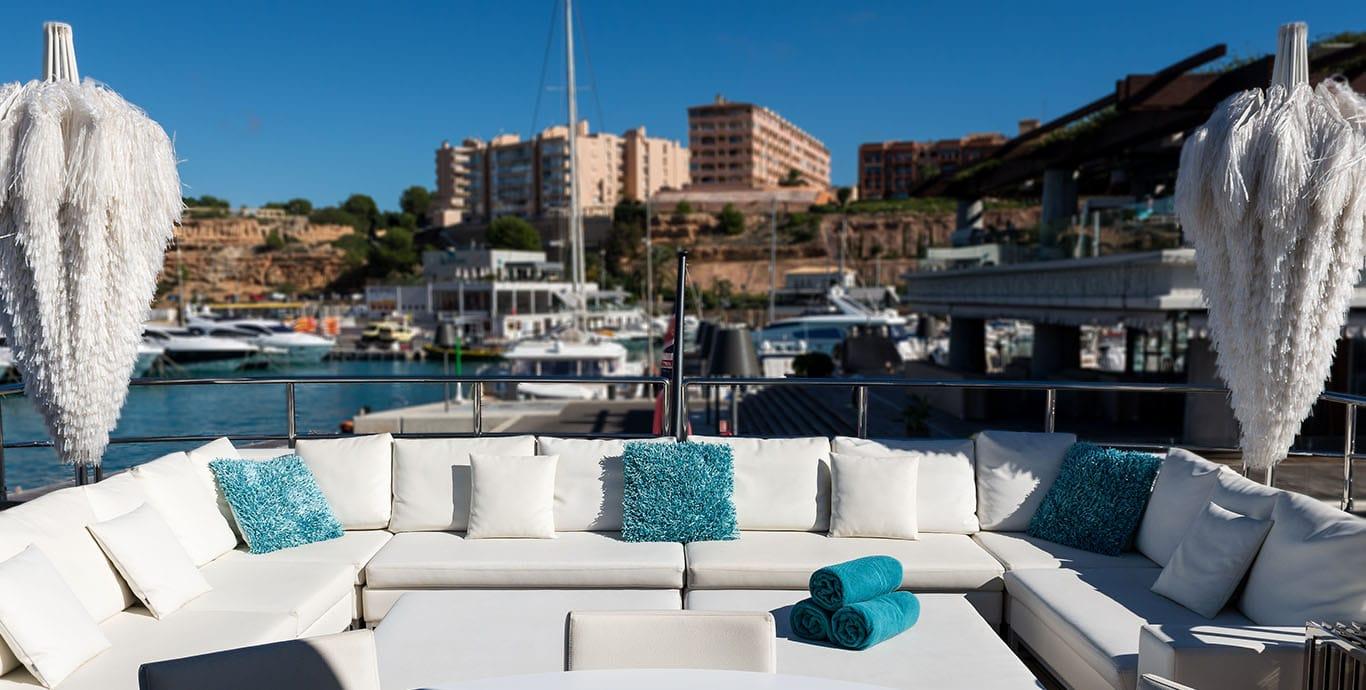 Aboard BABYLON a 118ft (36m) luxury motor yacht , built by RODRIQUEZ YACHTS in 2013