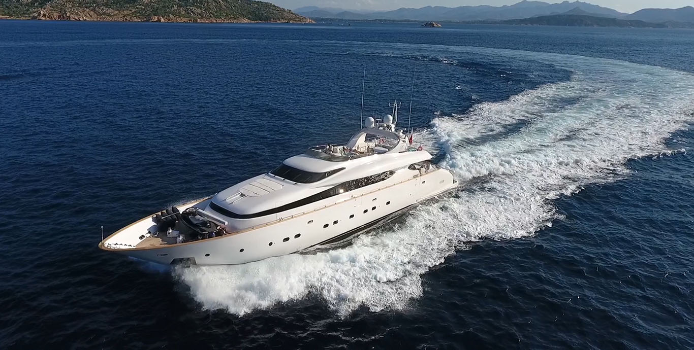 Aboard AMAYA a 105ft (32m) luxury motor yacht , built by MAIORA in 2001