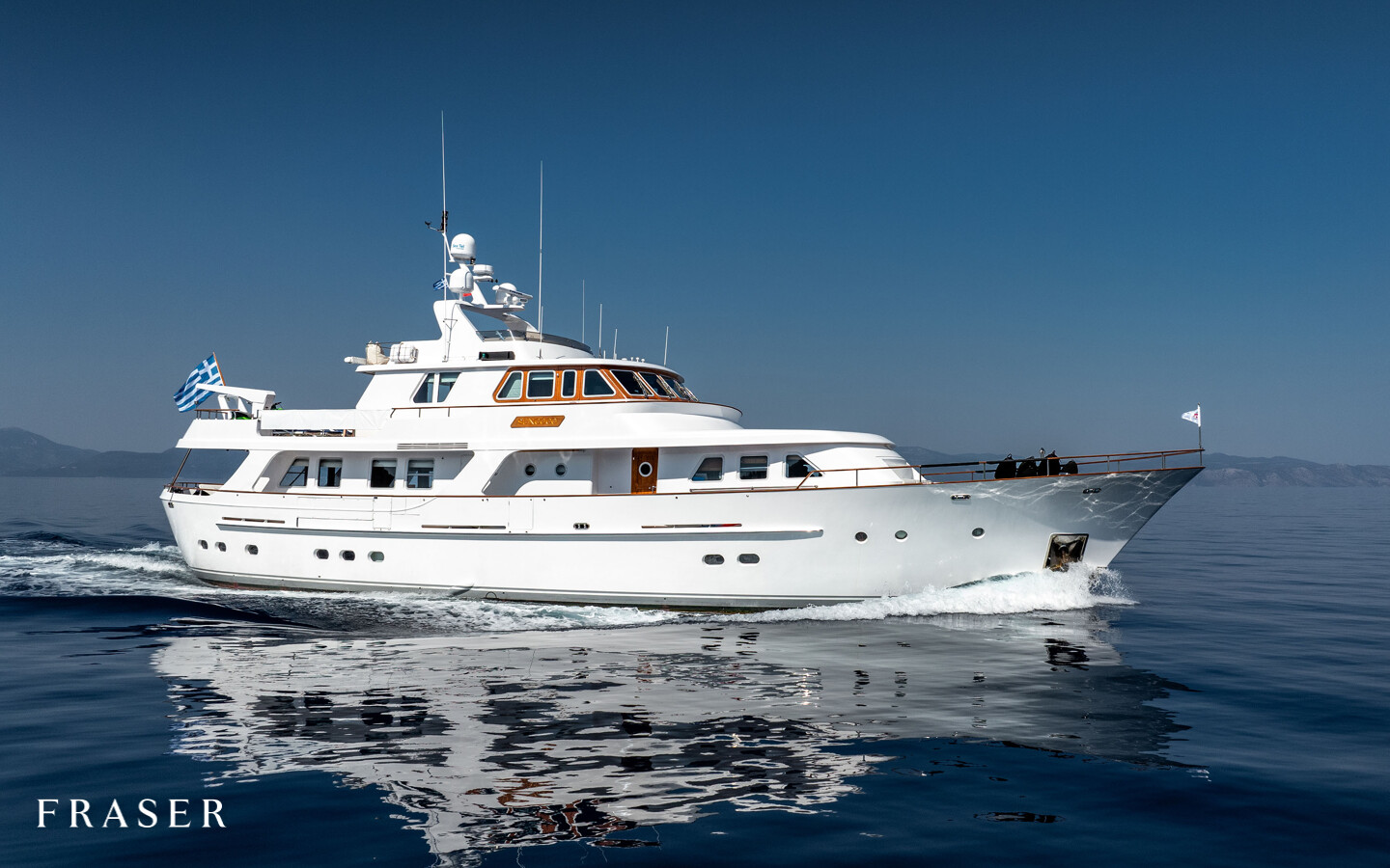 Aboard SUNCOCO a 103ft (31.4m) luxury motor yacht for Charter available with Fraser Yachts, built by LOWLAND YACHTS in 1992