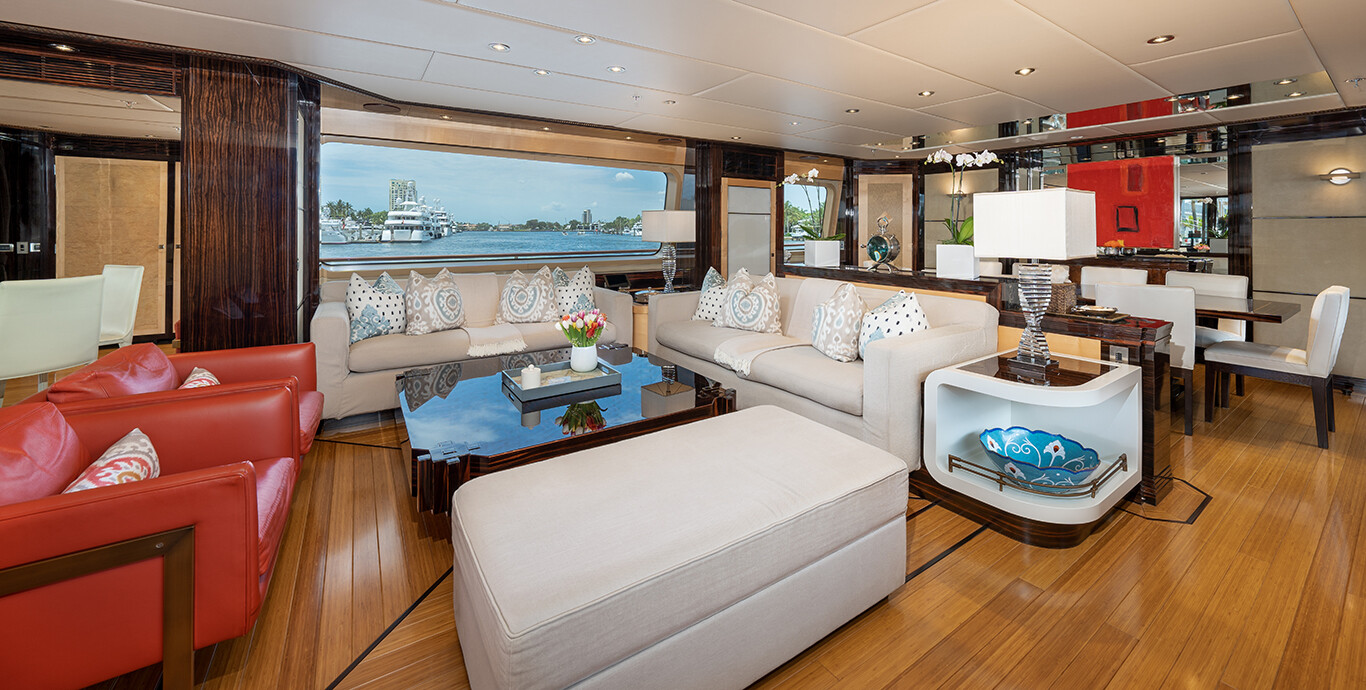 Aboard VESPER a 131ft (39.93m) luxury motor yacht , built by ALLOY YACHTS in 2009