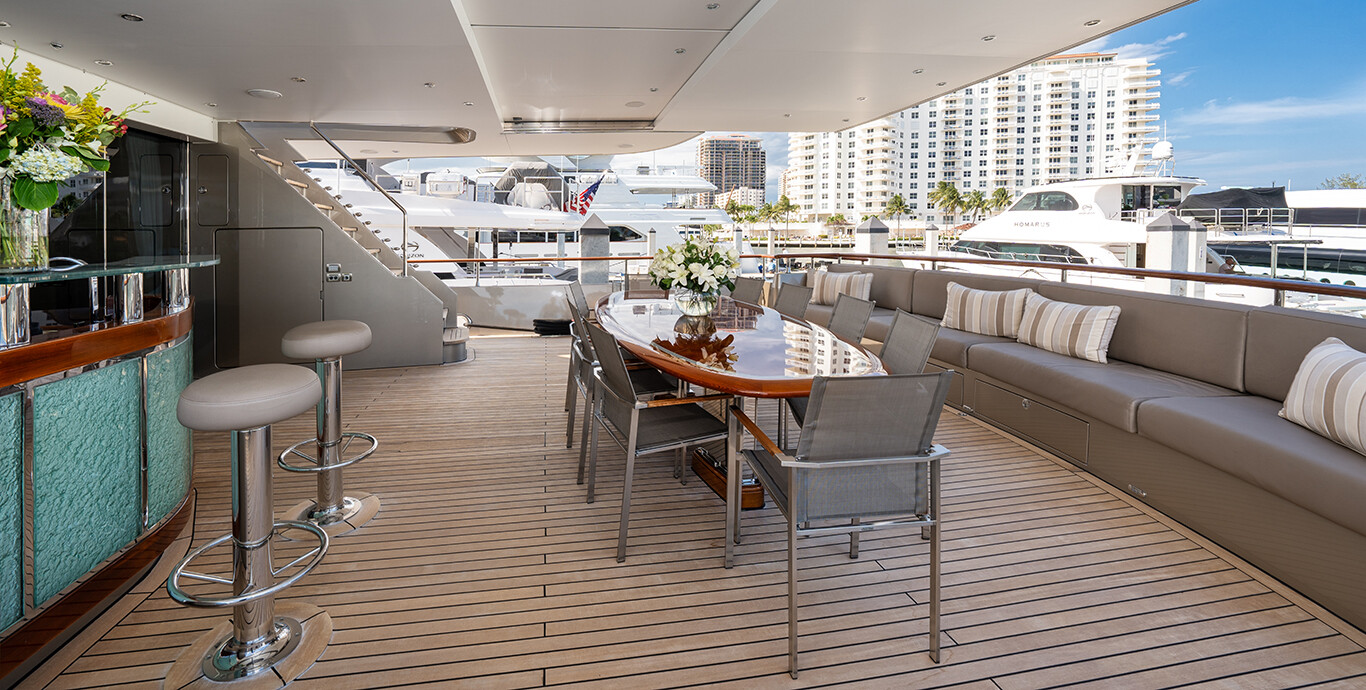 Aboard VESPER a 131ft (39.93m) luxury motor yacht , built by ALLOY YACHTS in 2009