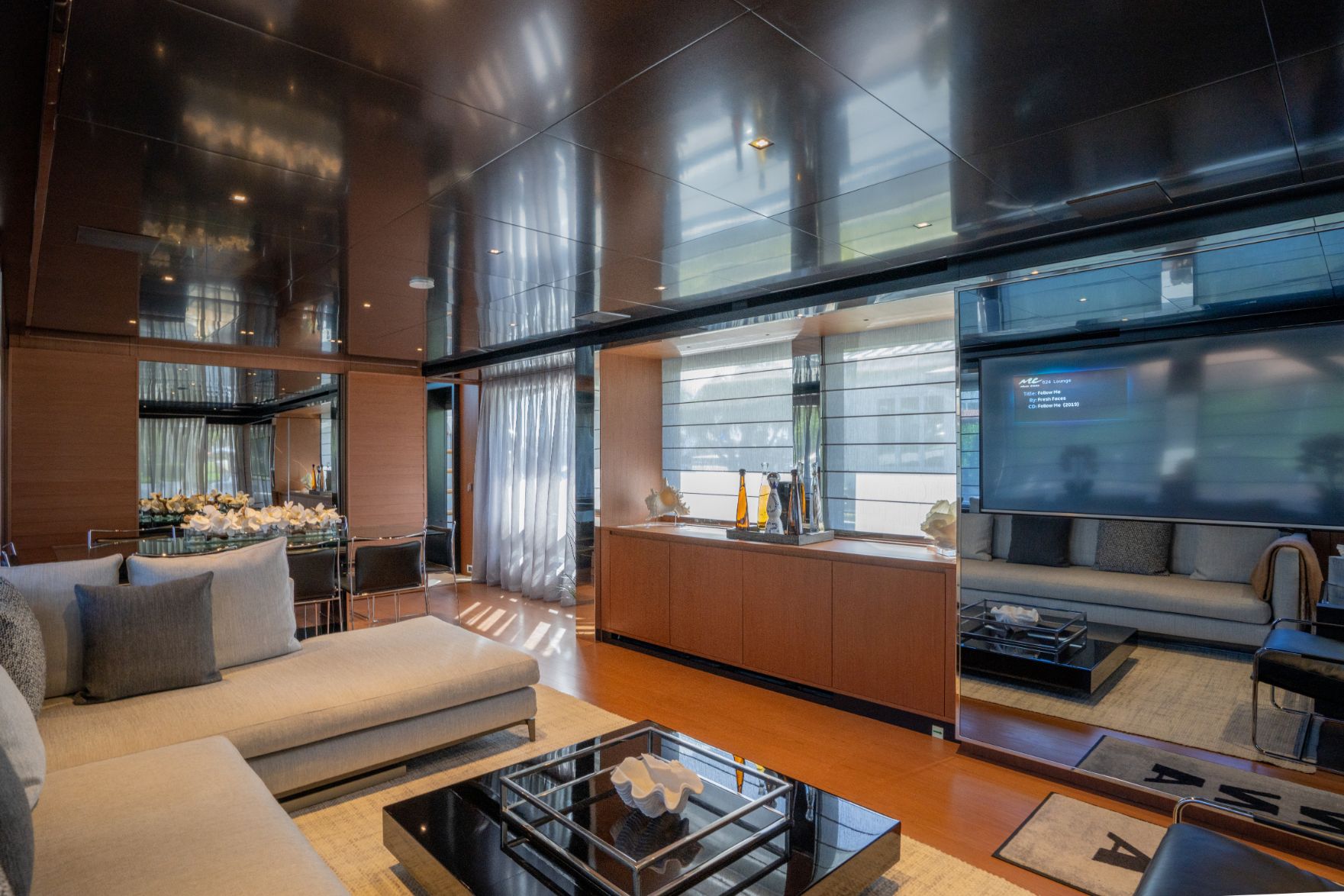 Aboard BEYOND BEYOND a 93ft (28.5m) luxury motor yacht , built by RIVA in 2019