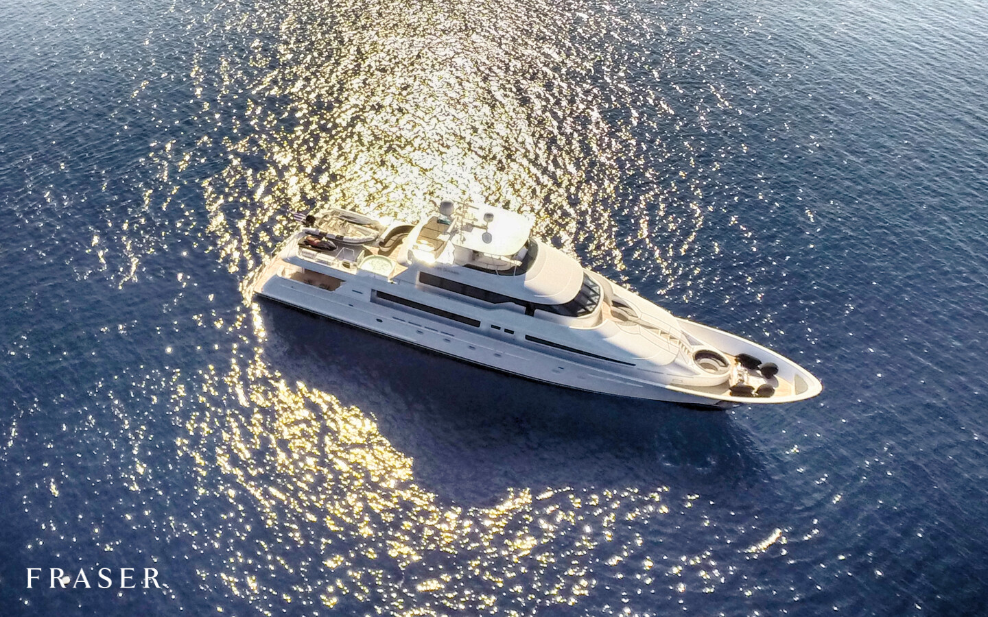 Aboard ENDLESS SUMMER a 130ft (39.62m) luxury motor yacht , built by WESTPORT in 2001
