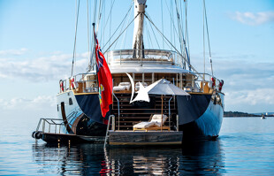 https://media.fraseryachts.com/Yachts/Y8616_MC/images/yachtfolio/asahi-aft-swim-platform-vMUrYSEp.jpg?vh=4ed534&w=310